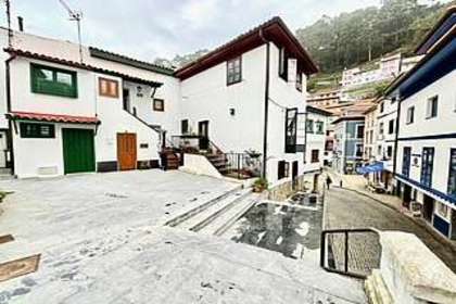 Flat for sale in Cudillero, Asturias. 